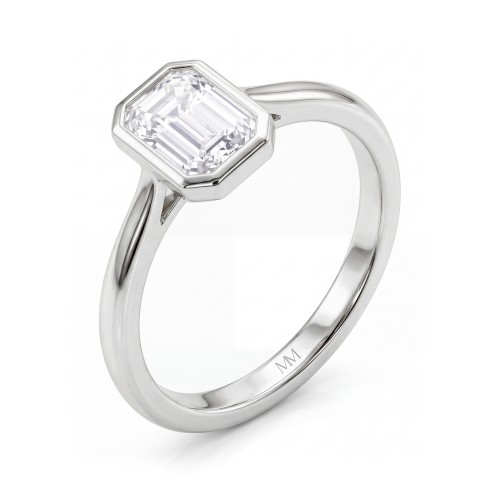 Esme - pierścionek solitaire z moissanitem o szlifie szmaragdowym w oprawie bezel