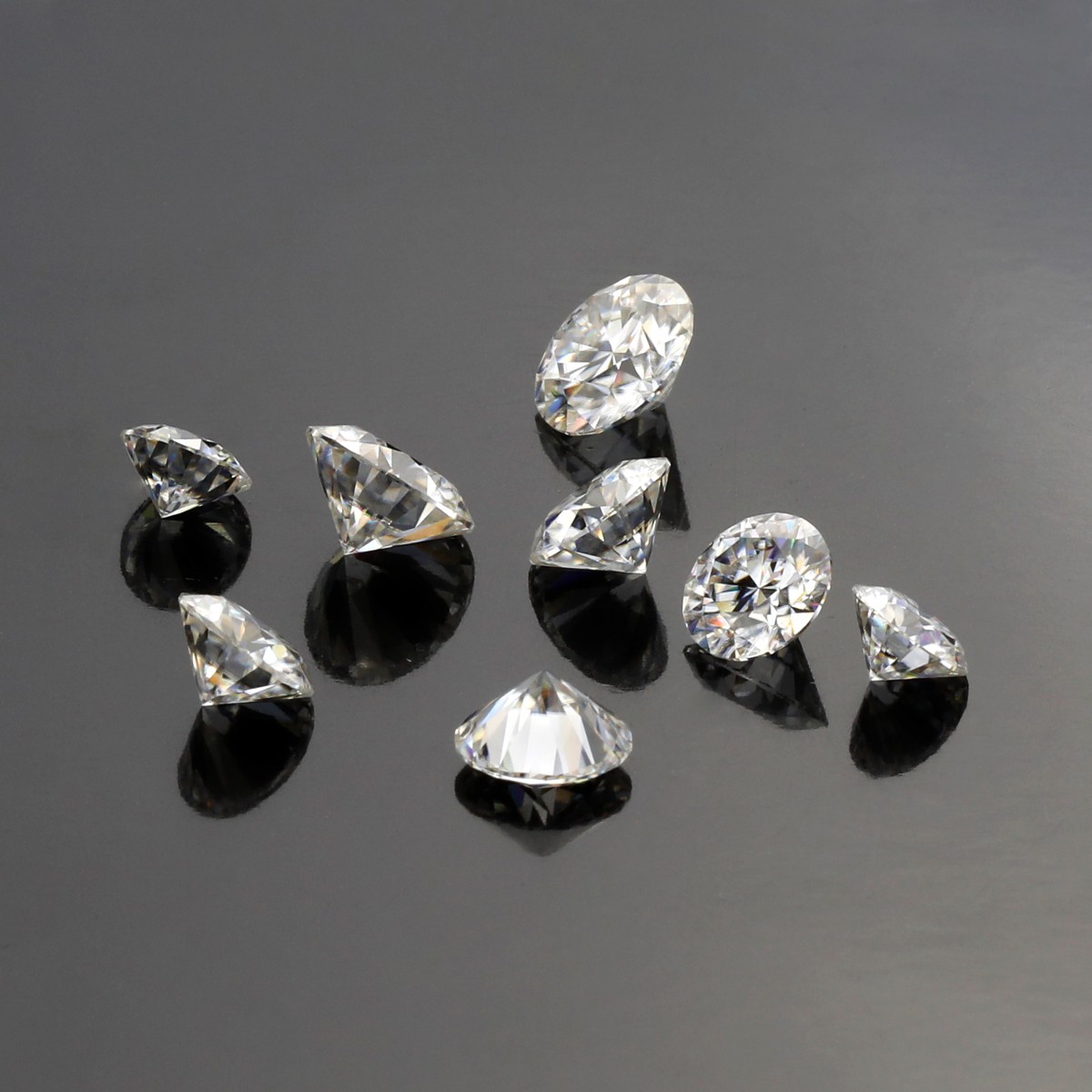 Luźne kamienie Moissanite - szlif okrągły