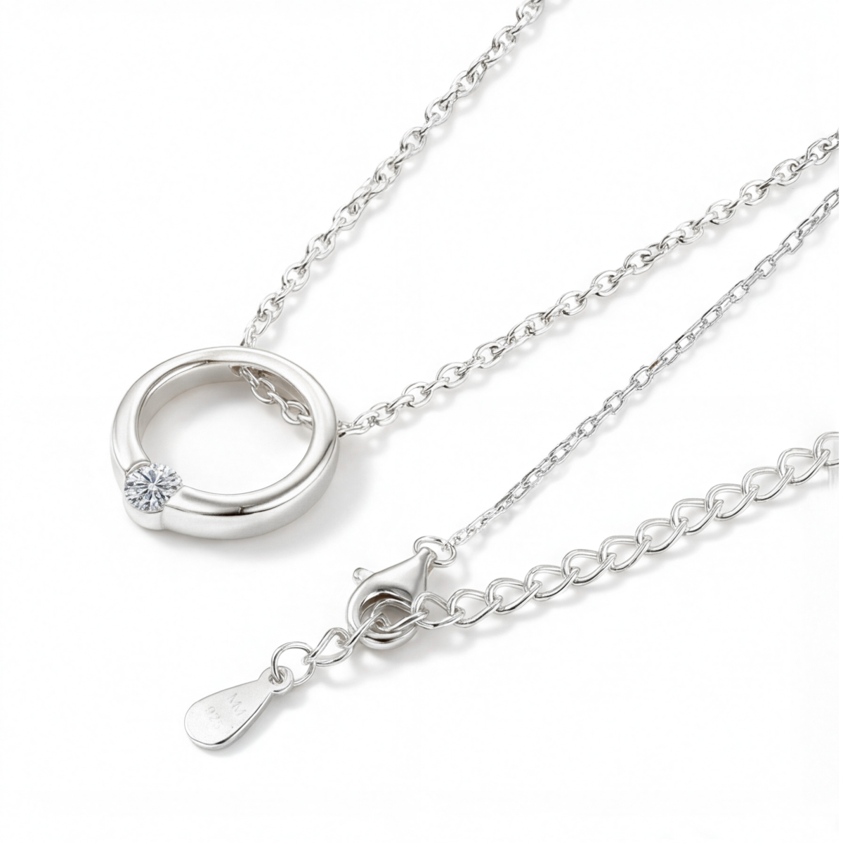 Luna - Współczesny Wisiorek z Moissanitem w Stylu Solitaire