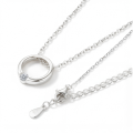Luna - Współczesny Wisiorek z Moissanitem w Stylu Solitaire