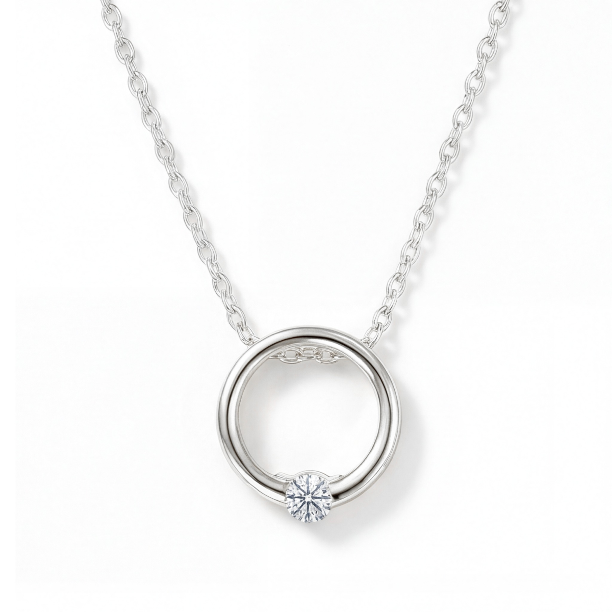 Luna - Współczesny Wisiorek z Moissanitem w Stylu Solitaire