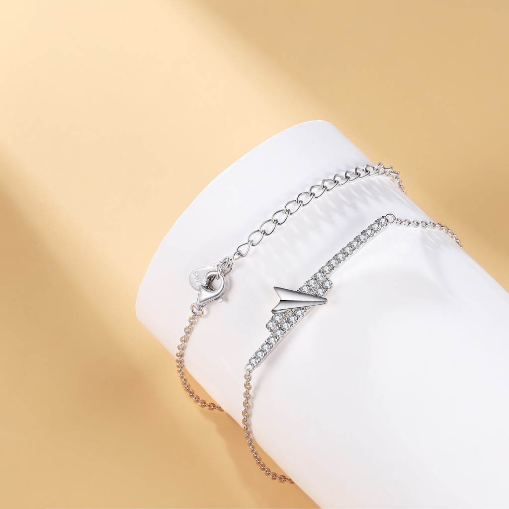 Volute - Bransoletka Chevron Z Moissanitami W Oprawie Pavé