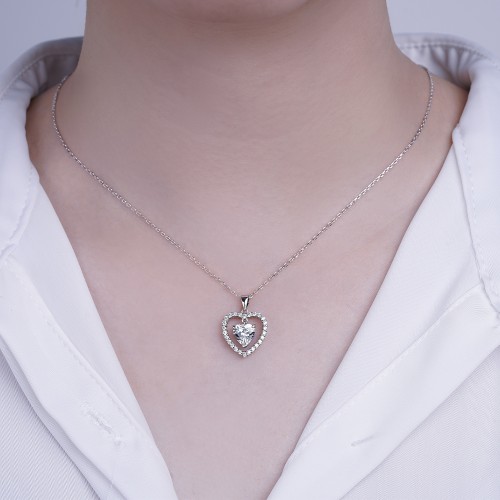 Valoria - Wisiorek z Moissanitem w Kształcie Serca z Detalem Halo