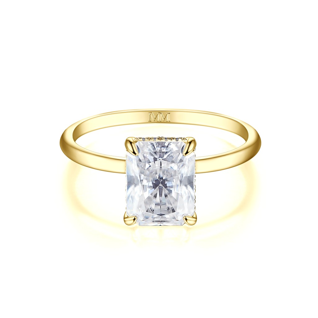 Mirabelle - Pierścionek Solitaire z Moissanitu o Szlifie Radiant z Oprawą Koszykową i Hidden Halo