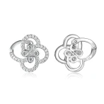 Vortexia - Kolczyki z Motywem Koniczyny z Moissanitu w Motywie Kwiatowym z Oprawą Pavé