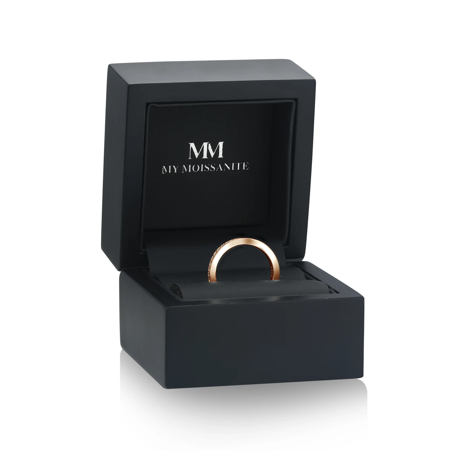 Aria - Zakrzywiona Moissanitowa Obrączka Ślubna z Oprawą Pavé