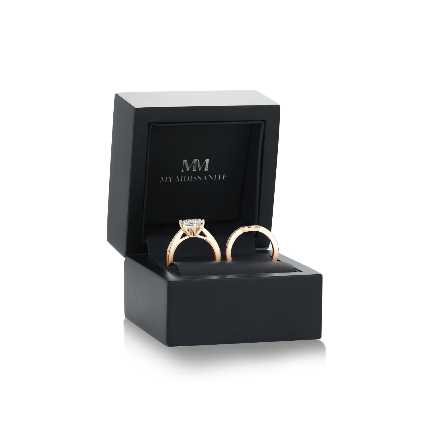 Vespera - Moissanitowy Zestaw Ślubny z Akcentami Pavé i Split-Shank