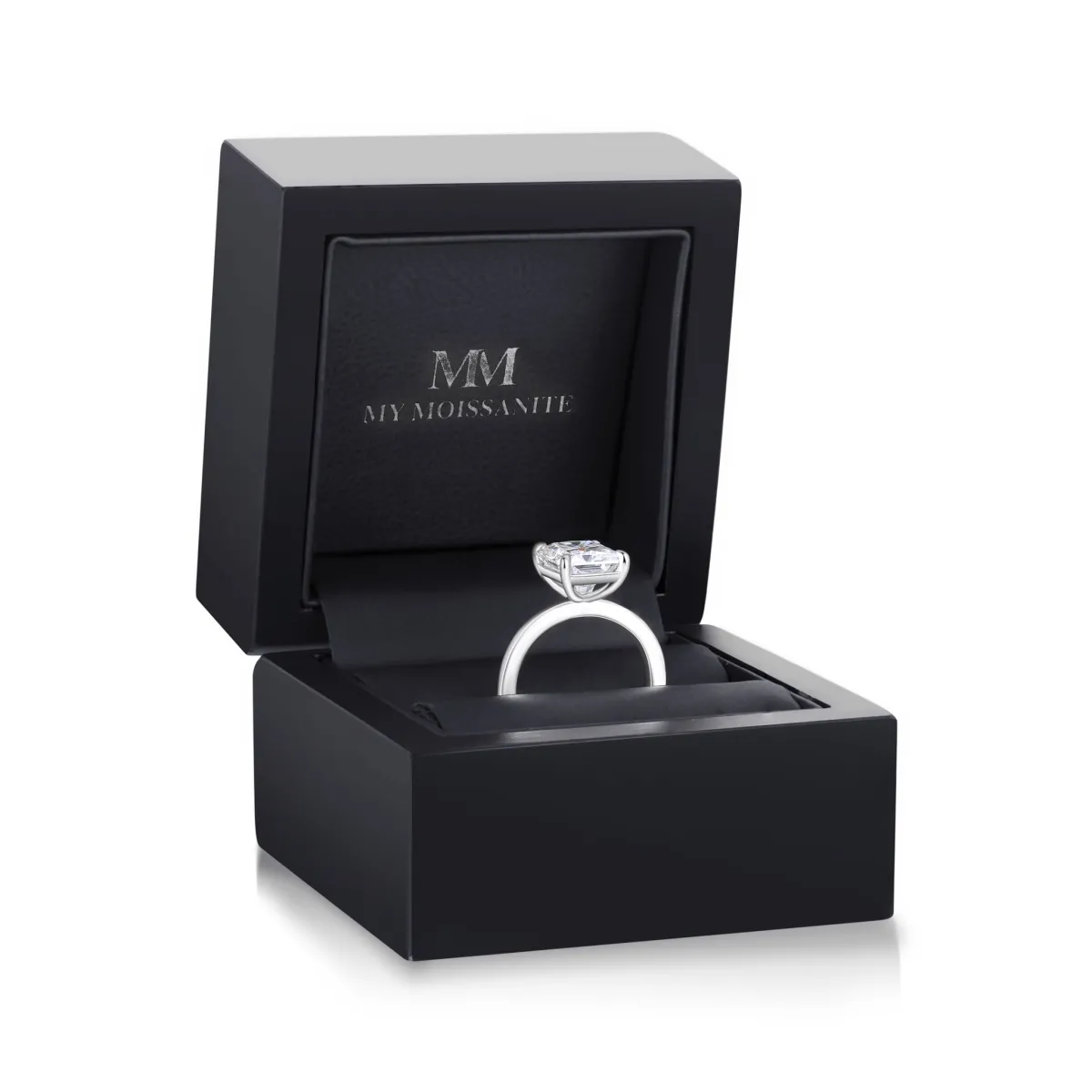Radiana - Pierścionek Solitaire z Moissanitem w Szlifie Radiant
