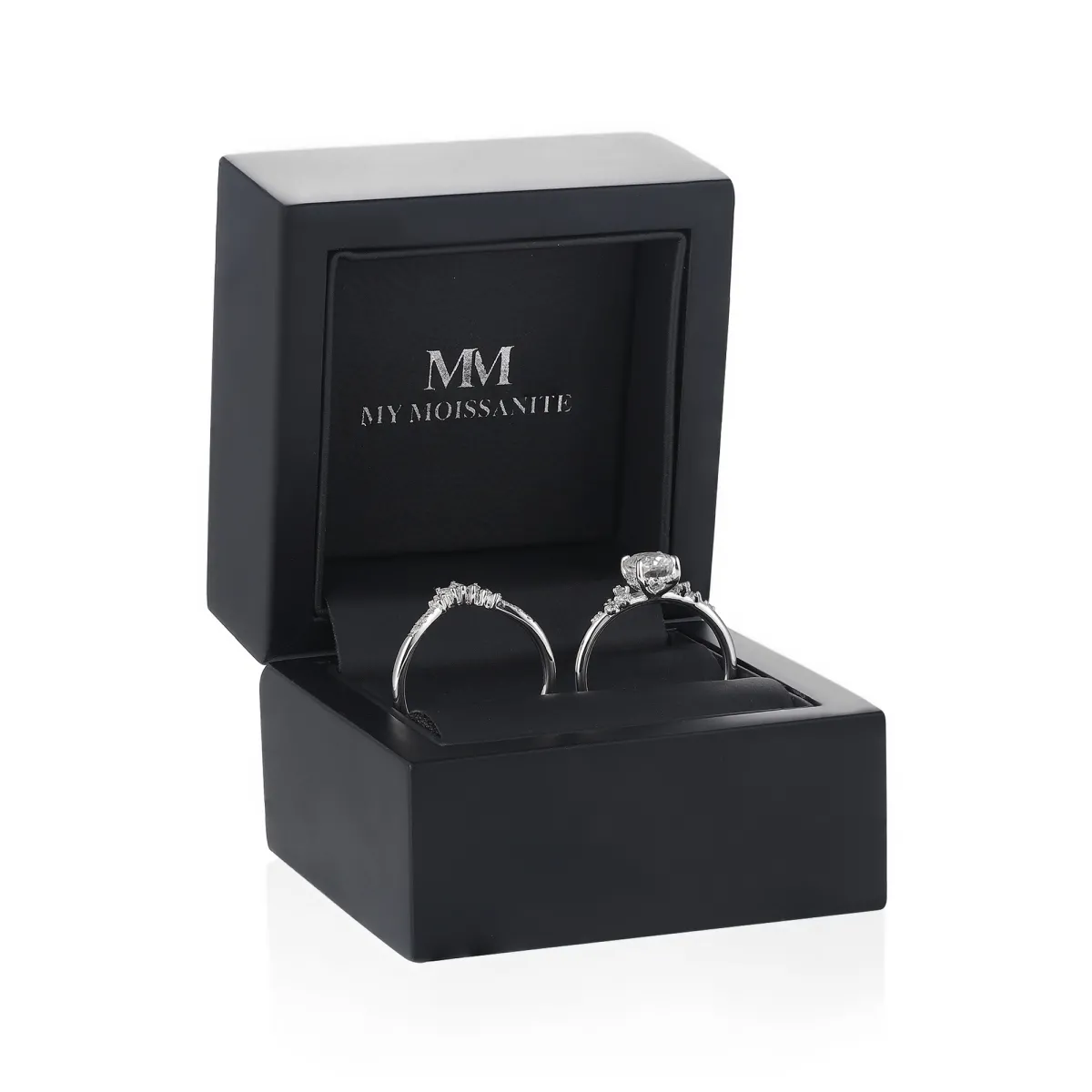 Zestaw Ethereal Elegance - Ovaline & Serenella Moissanite Bridal Set z markizowymi akcentami