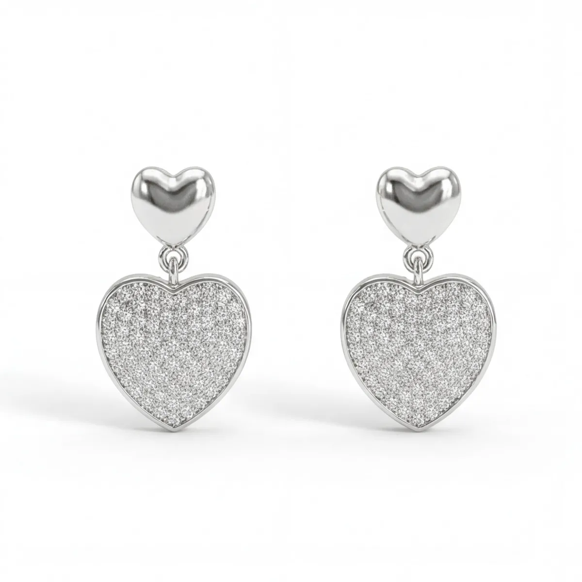 Hearts of Pavé - Wiszące Kolczyki z Moissanitem | Oprawa Pavé